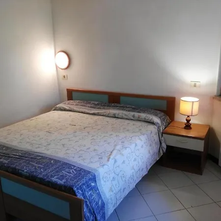 In E Casali A Giannella